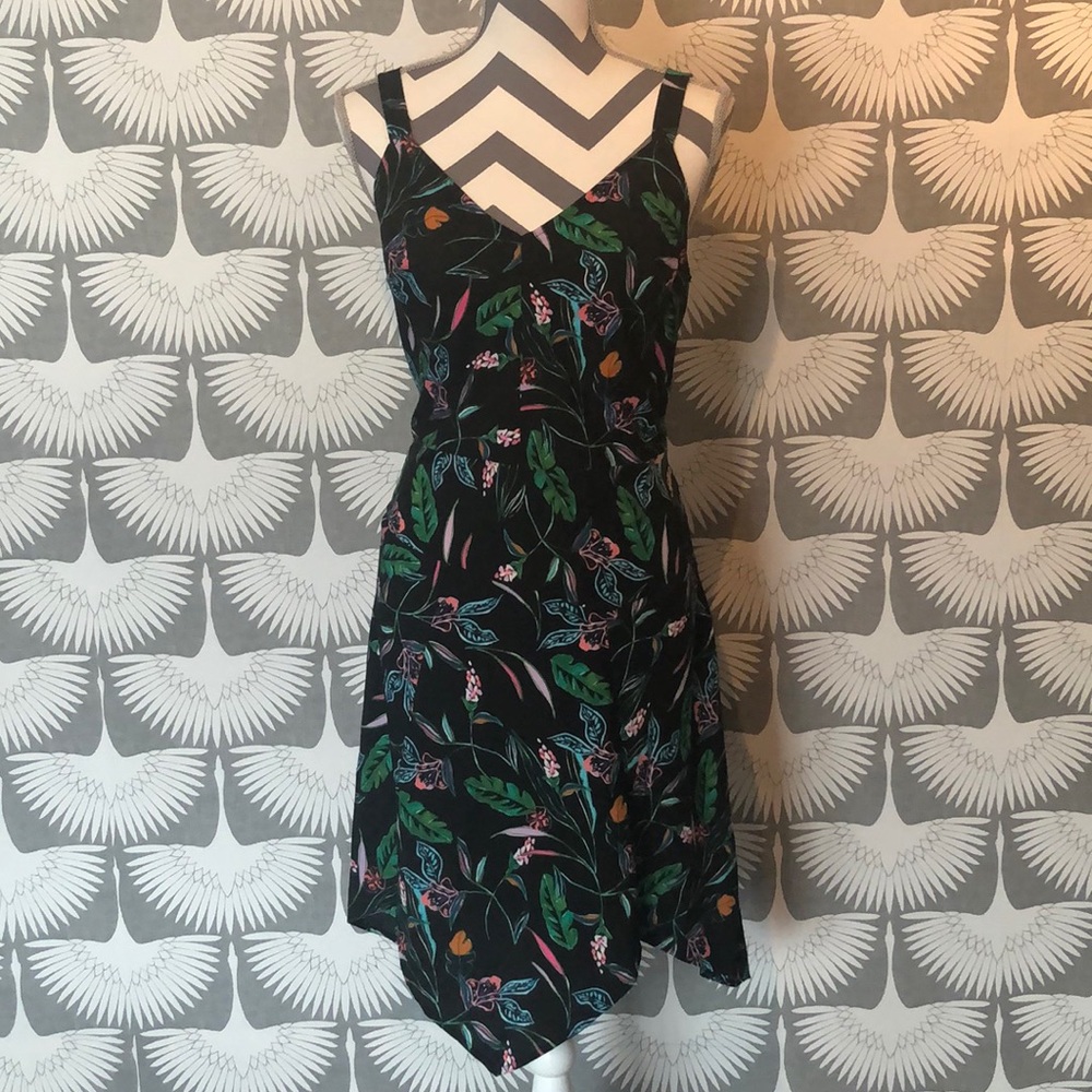 Summer Floral Vacation Black Dress Medium EUC